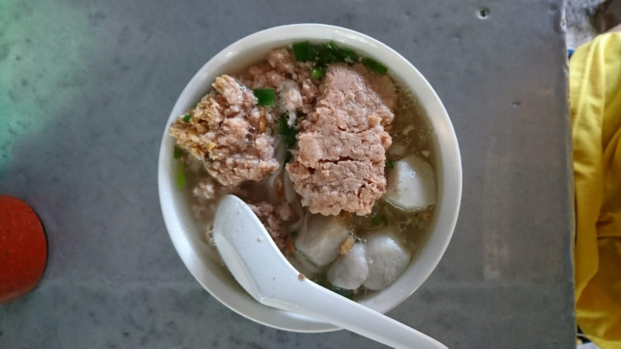 Koay Teow Soup (with lemon juice)